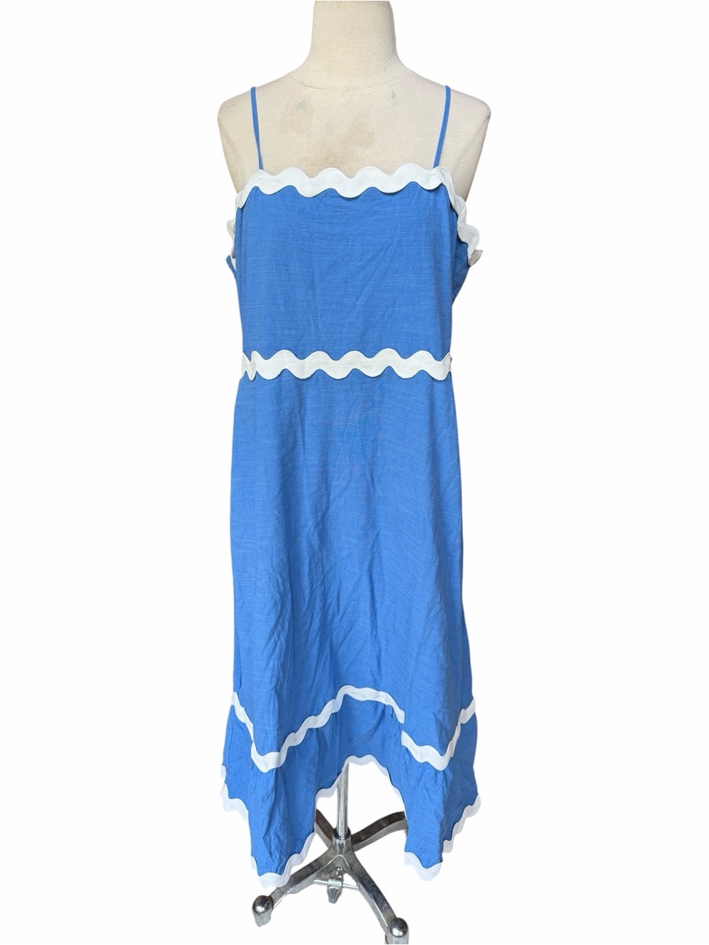 ZESICA‎ Spaghetti Strap Smocked Back White Rick Rack Dress